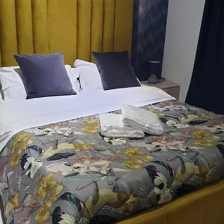 Sky House Luxury * Napoli