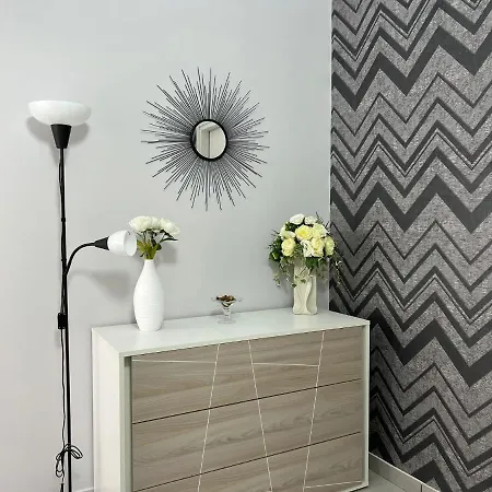 Apartament Sky House Luxury Neapol